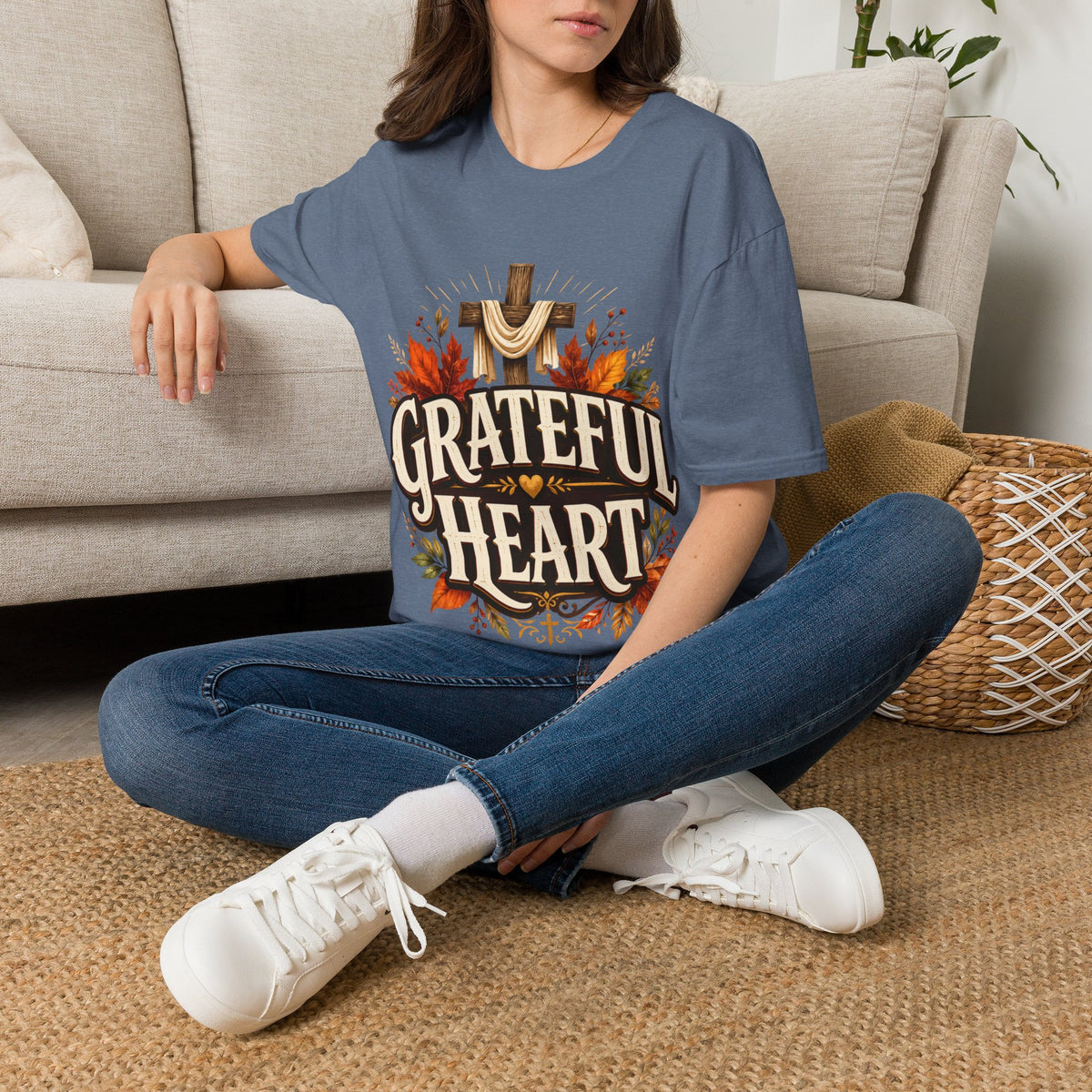 Thanksgiving T-Shirt Grateful Heart T-Shirt — Christian Cross & Autumn Leaves Thanksgiving Tee