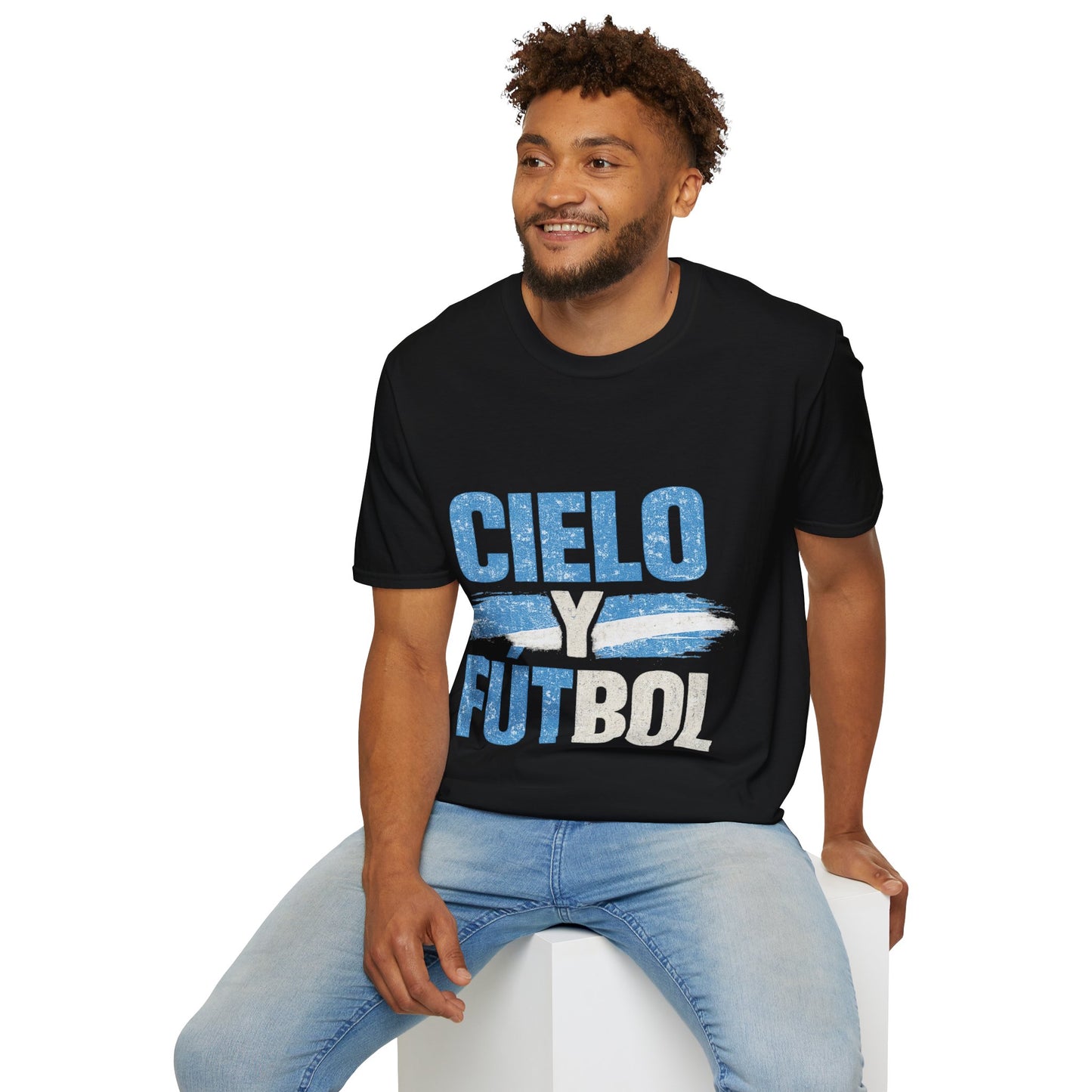 Argentina Cielo Fútbol T-Shirt — Vintage Sky Blue Soccer Tee