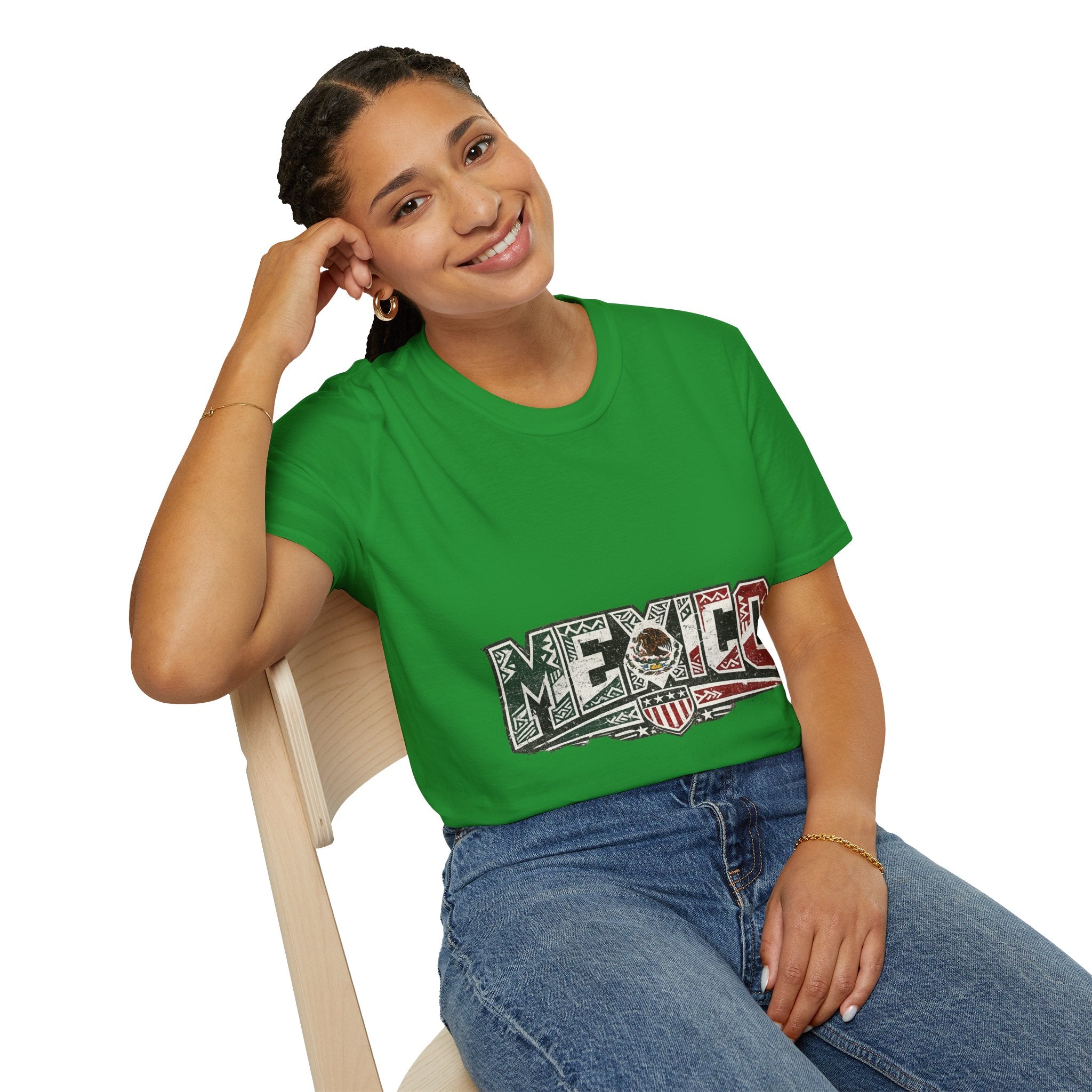 Mexico Pride Graphic T-Shirt — Retro Mexican Flag Design