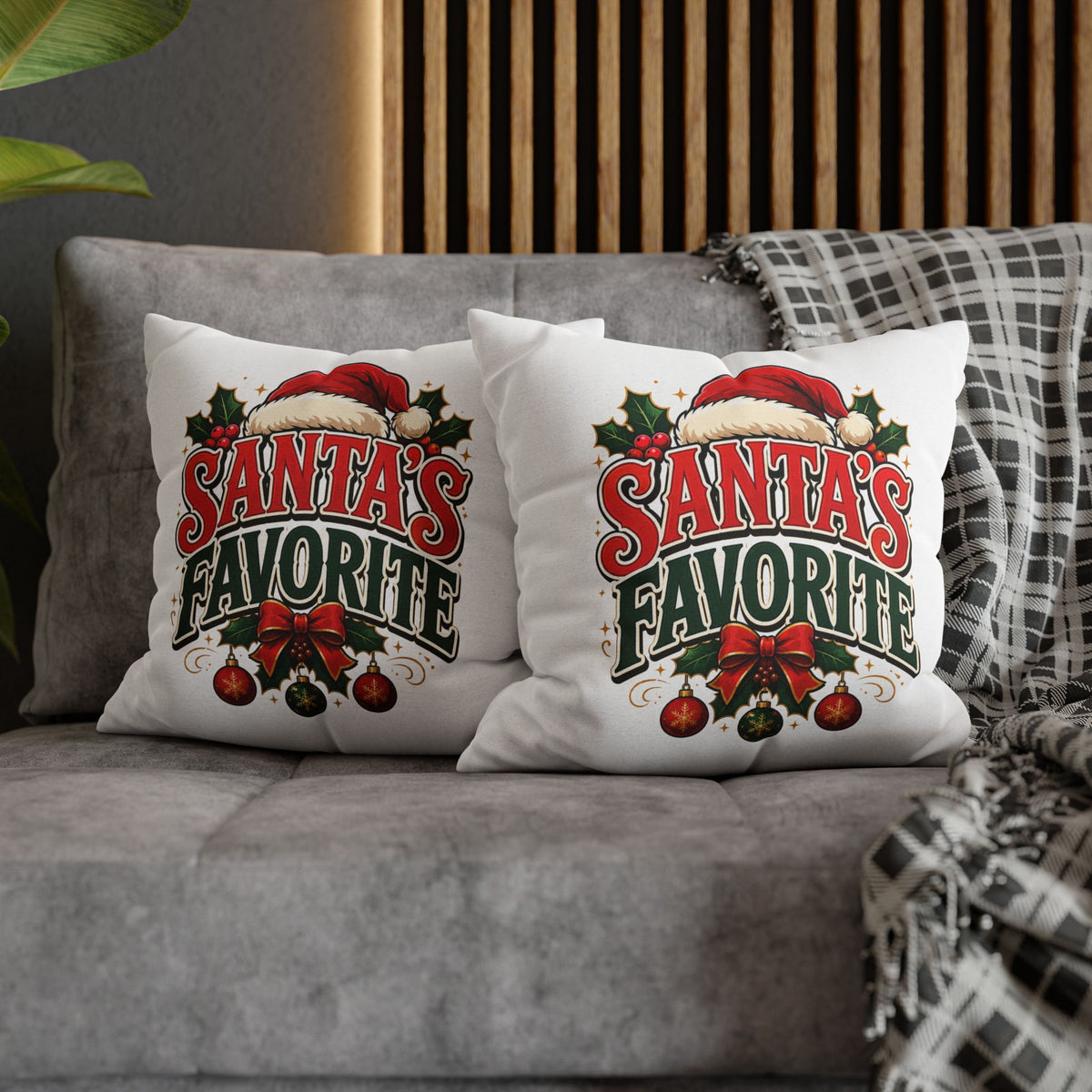 Christmas Santa's Favorite Holiday Pillowcase — Festive Christmas Decorative Cushion Cover