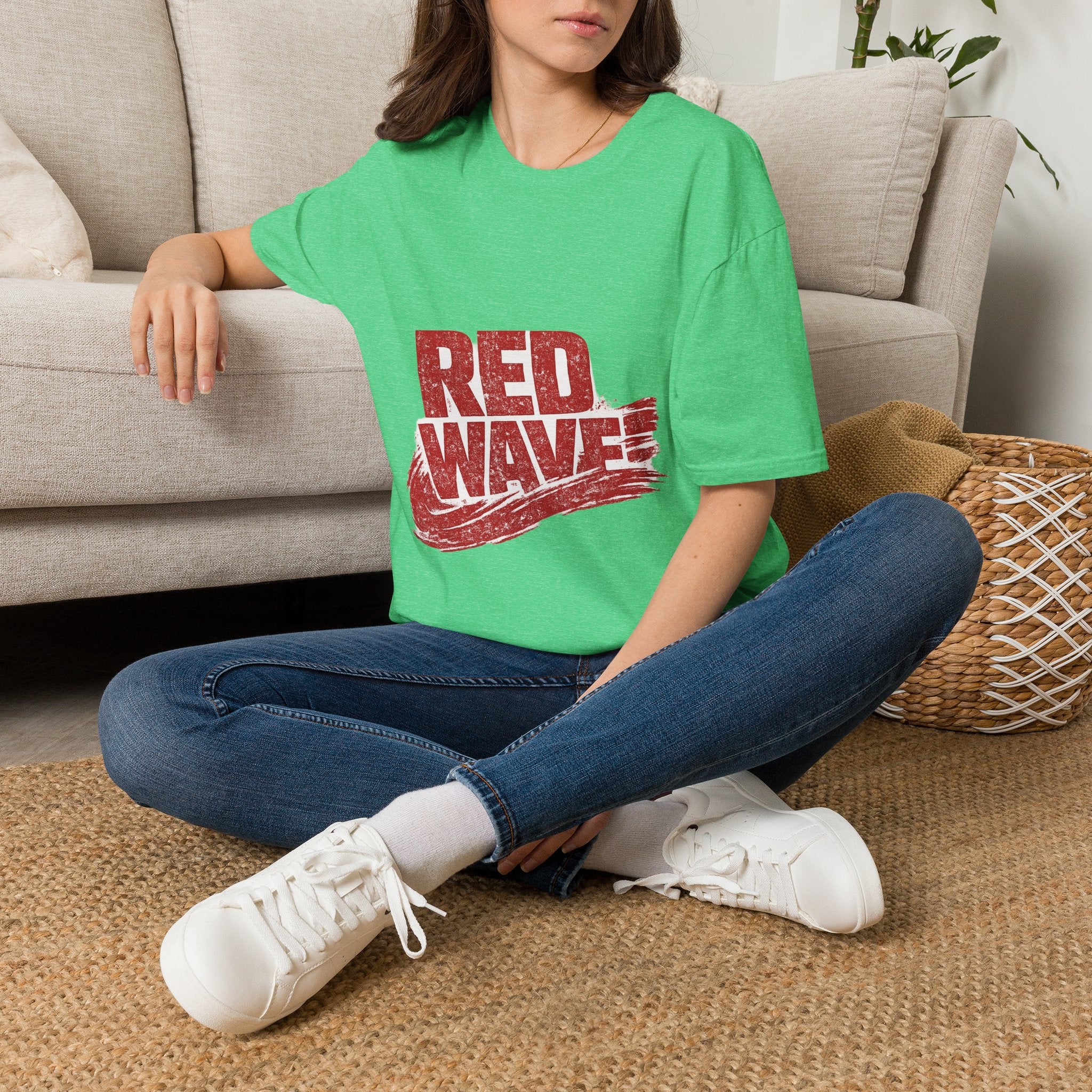 South Korea Red Wave Graphic T‑Shirt — Vintage Distressed Logo Tee