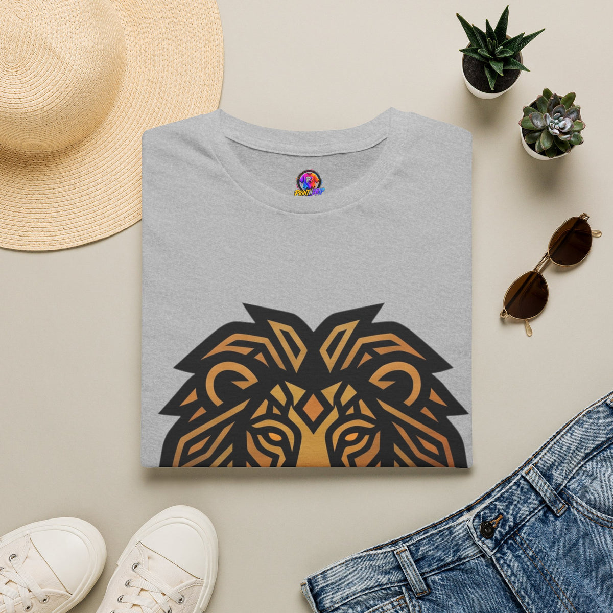 Leo Zodiac Lion Head T-Shirt — Geometric Tribal Lion Graphic Tee