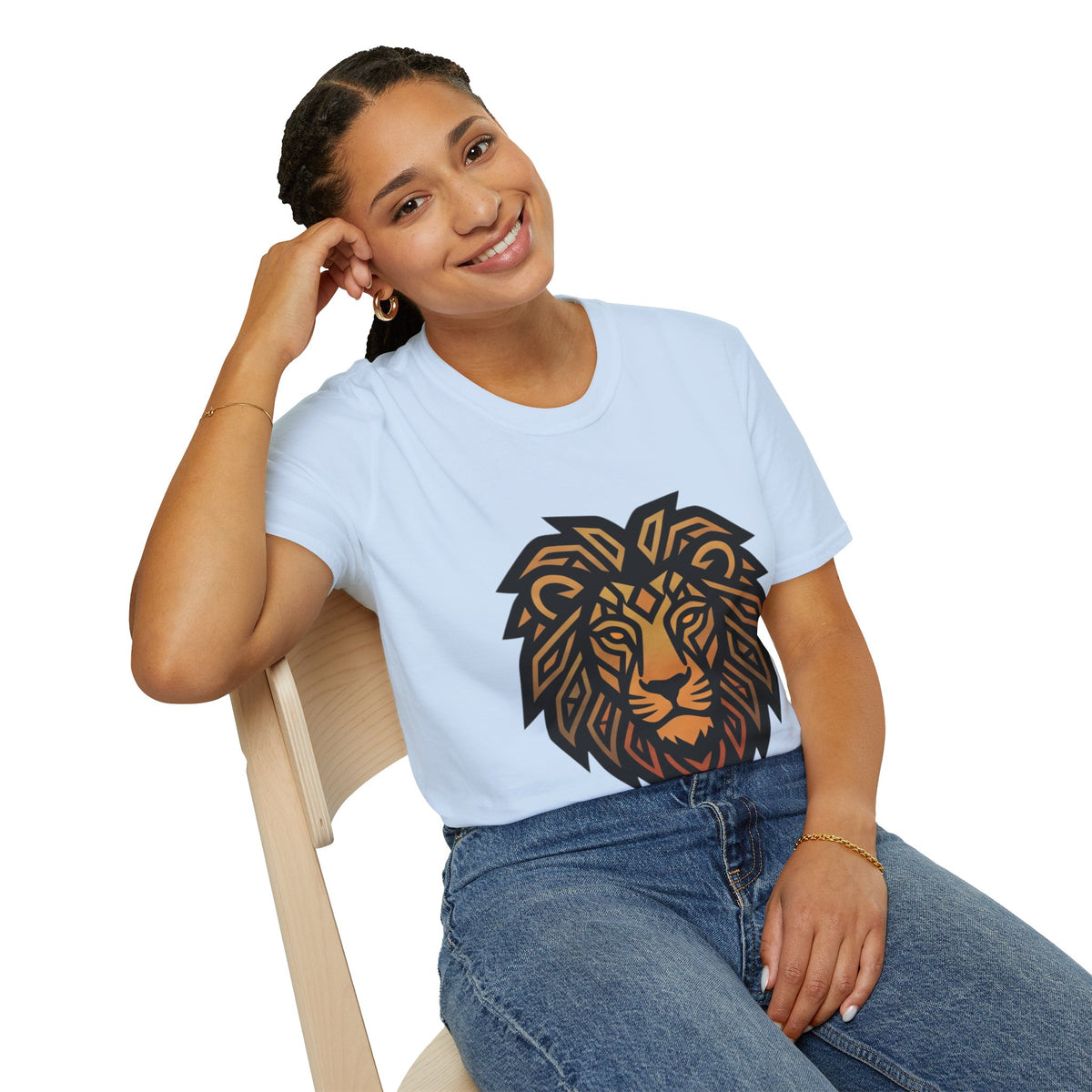 Leo Zodiac Lion Head T-Shirt — Geometric Tribal Lion Graphic Tee