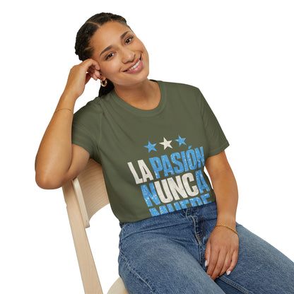 Argentina Fan Shirt La Pasión Nunca Muere T-Shirt — Spanish Pride Soccer/Fan Tee