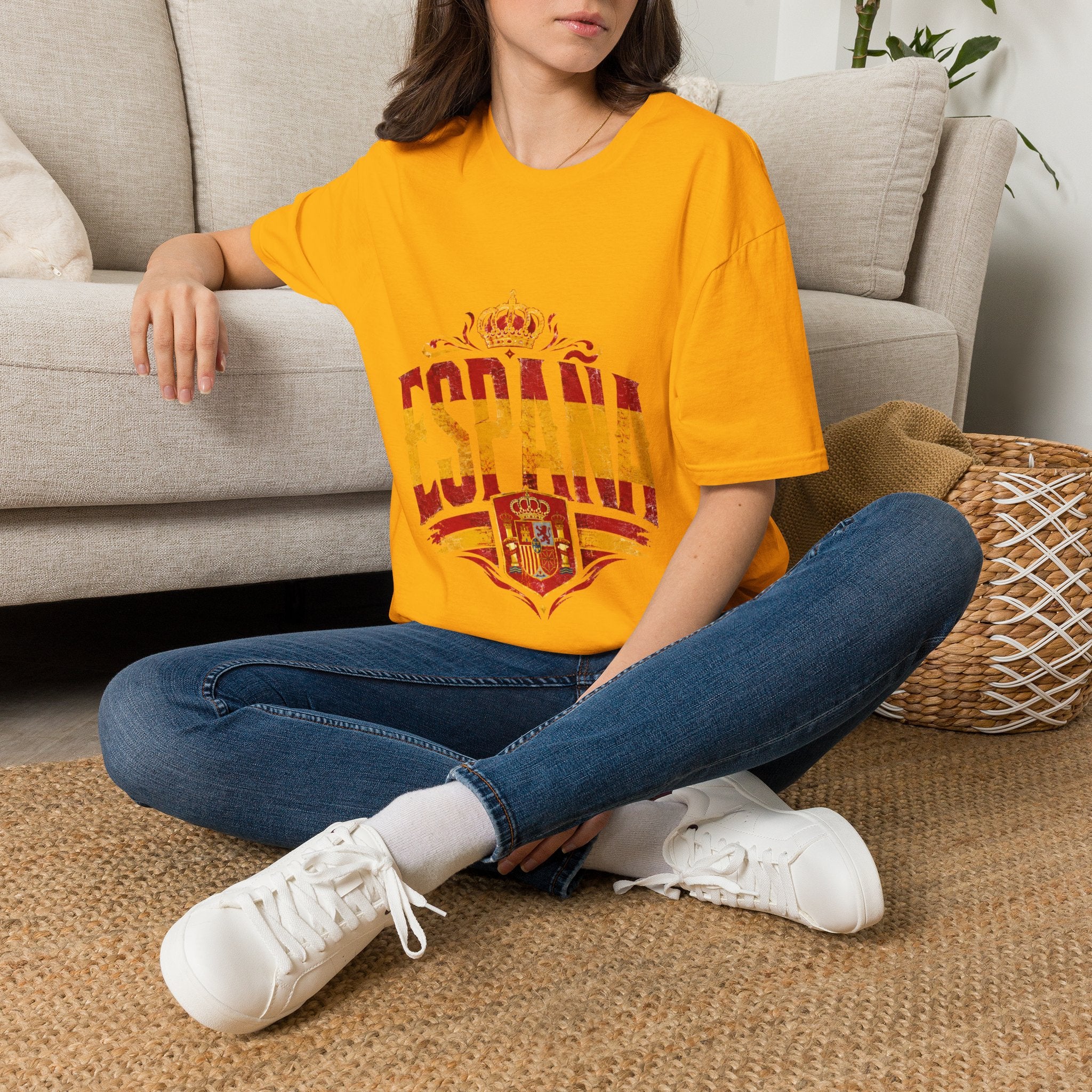 Spain Crown Graphic T-Shirt — Spanish Flag Vintage Crest Tee