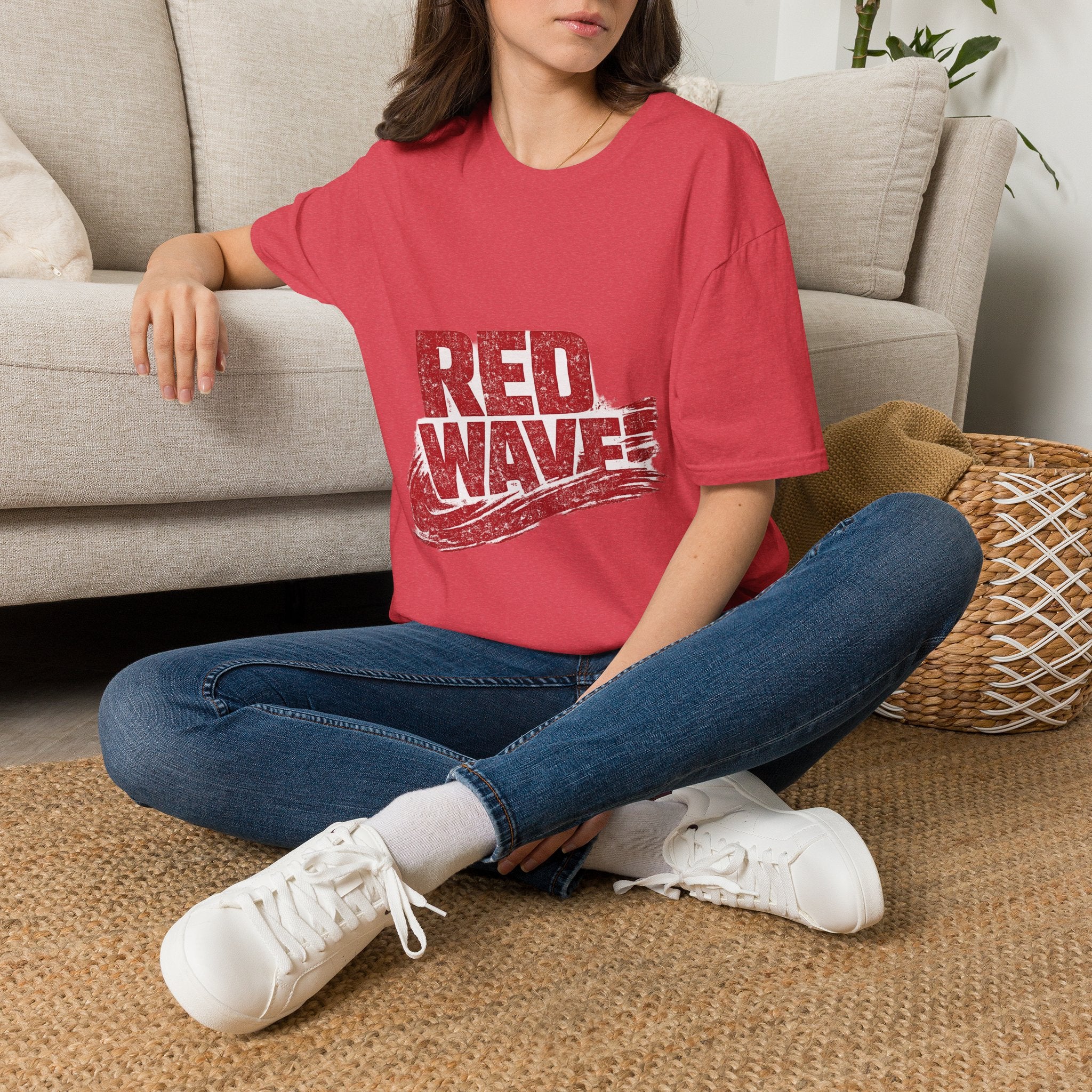 South Korea Red Wave Graphic T‑Shirt — Vintage Distressed Logo Tee
