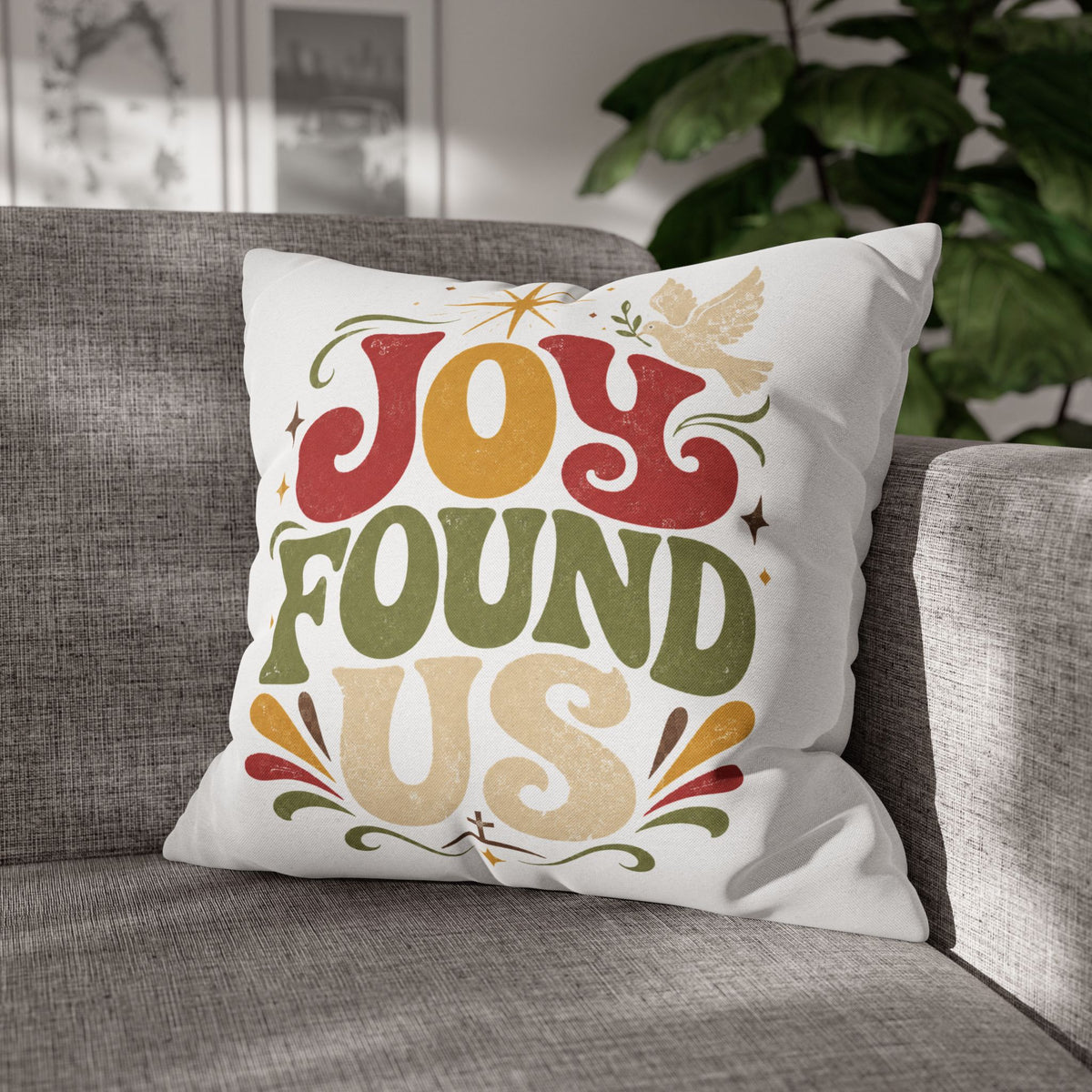 Christmas Joy Found Us Decorative Pillowcase — Retro Holiday Cushion Cover