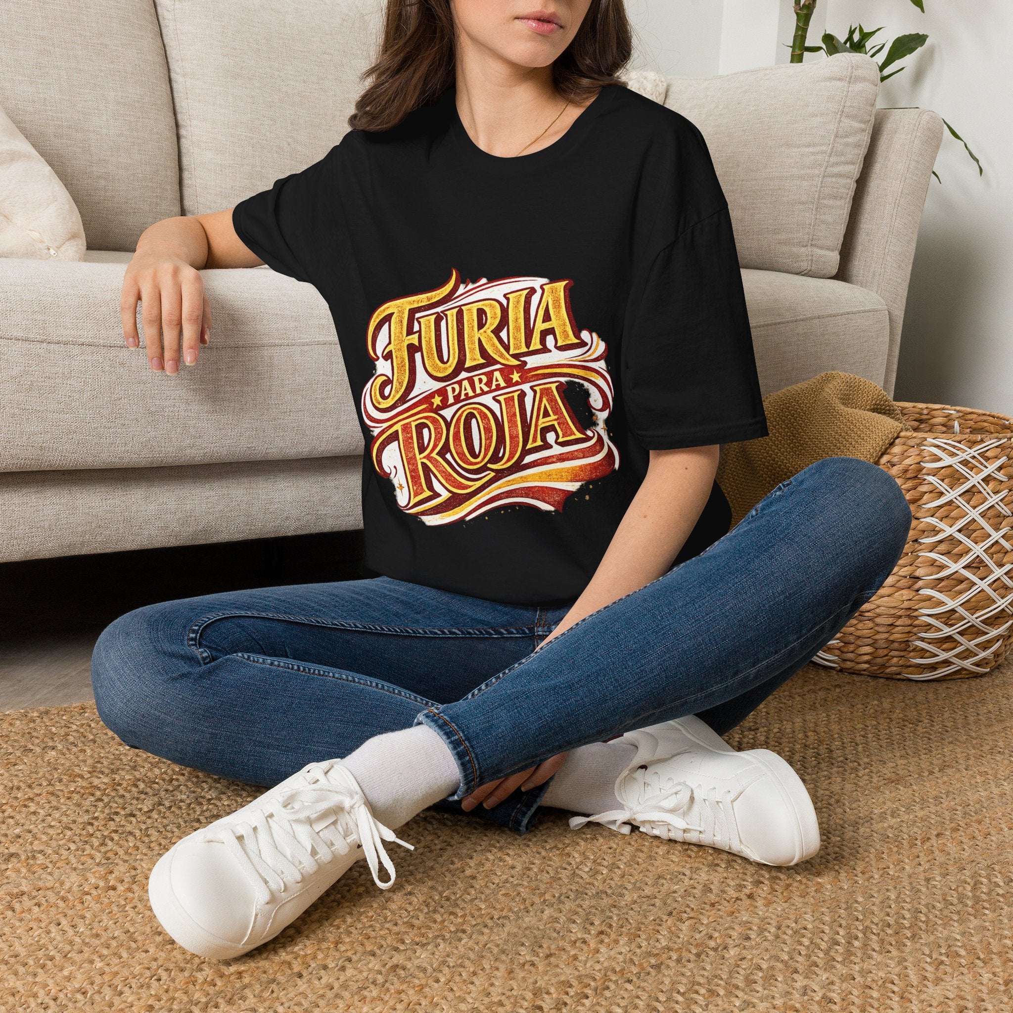 Spain Furia Para Roja Graphic T-Shirt — Bold Spanish Script Tee for Fans & Celebrations