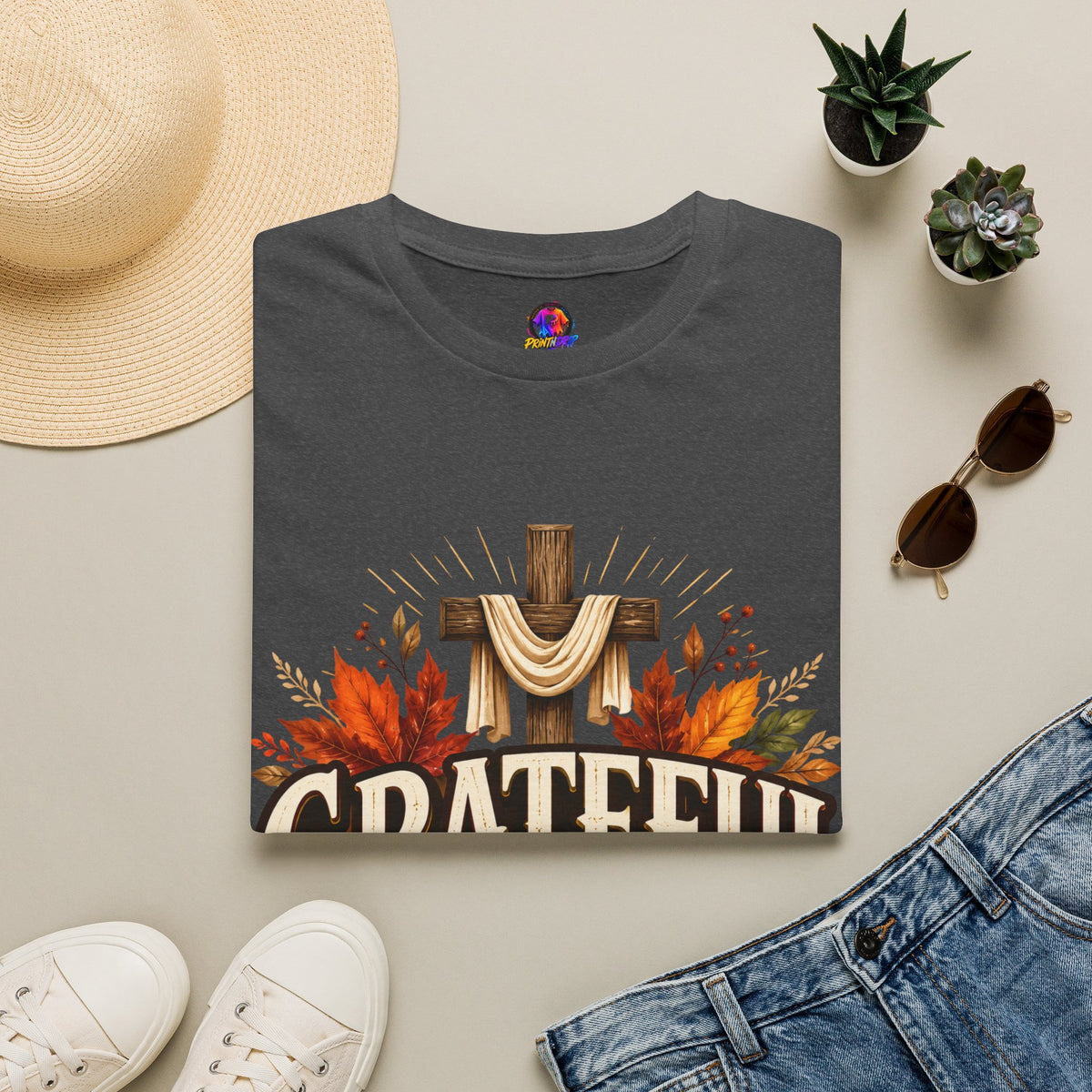 Thanksgiving T-Shirt Grateful Heart T-Shirt — Christian Cross & Autumn Leaves Thanksgiving Tee