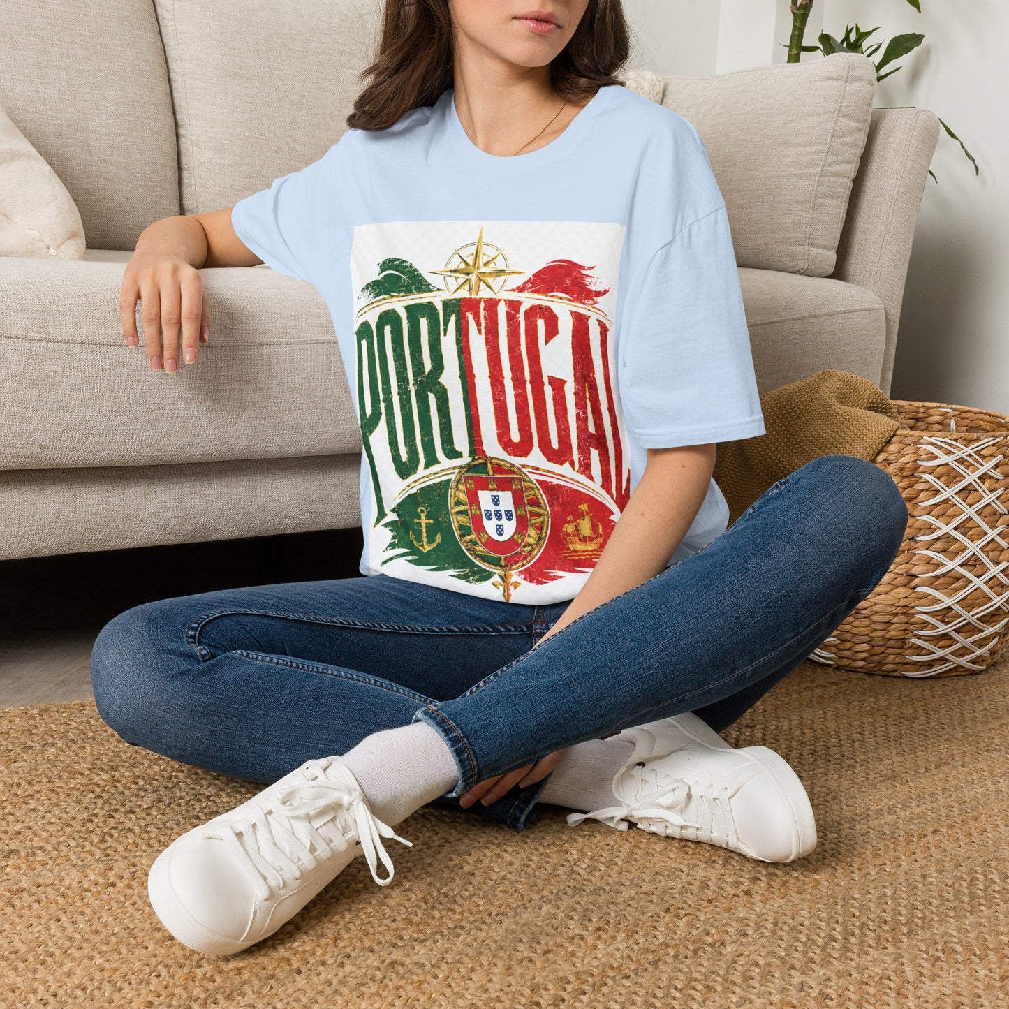 Portugal Vintage Compass T-Shirt — Retro Portuguese Flag Travel Tee