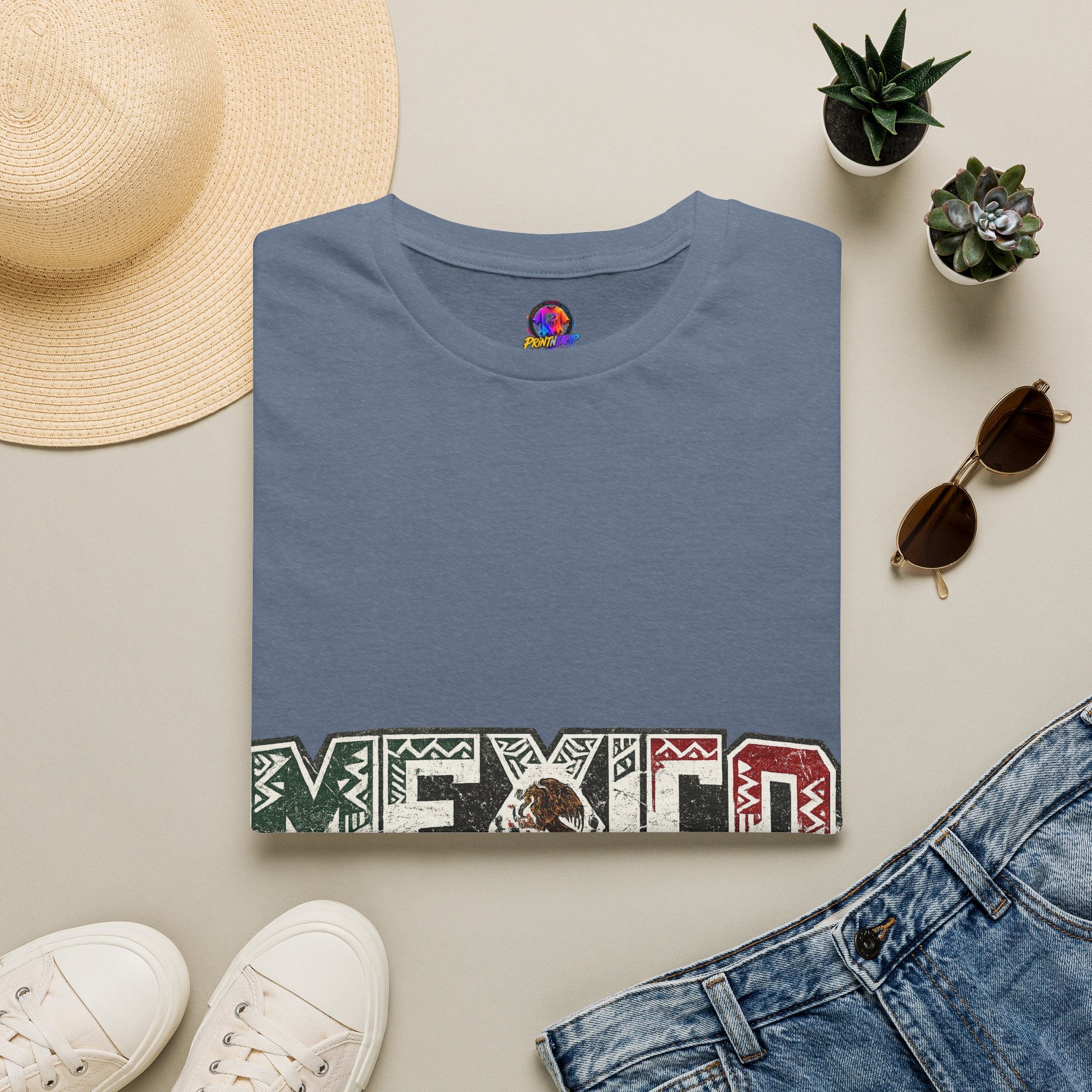Mexico Pride Graphic T-Shirt — Retro Mexican Flag Design