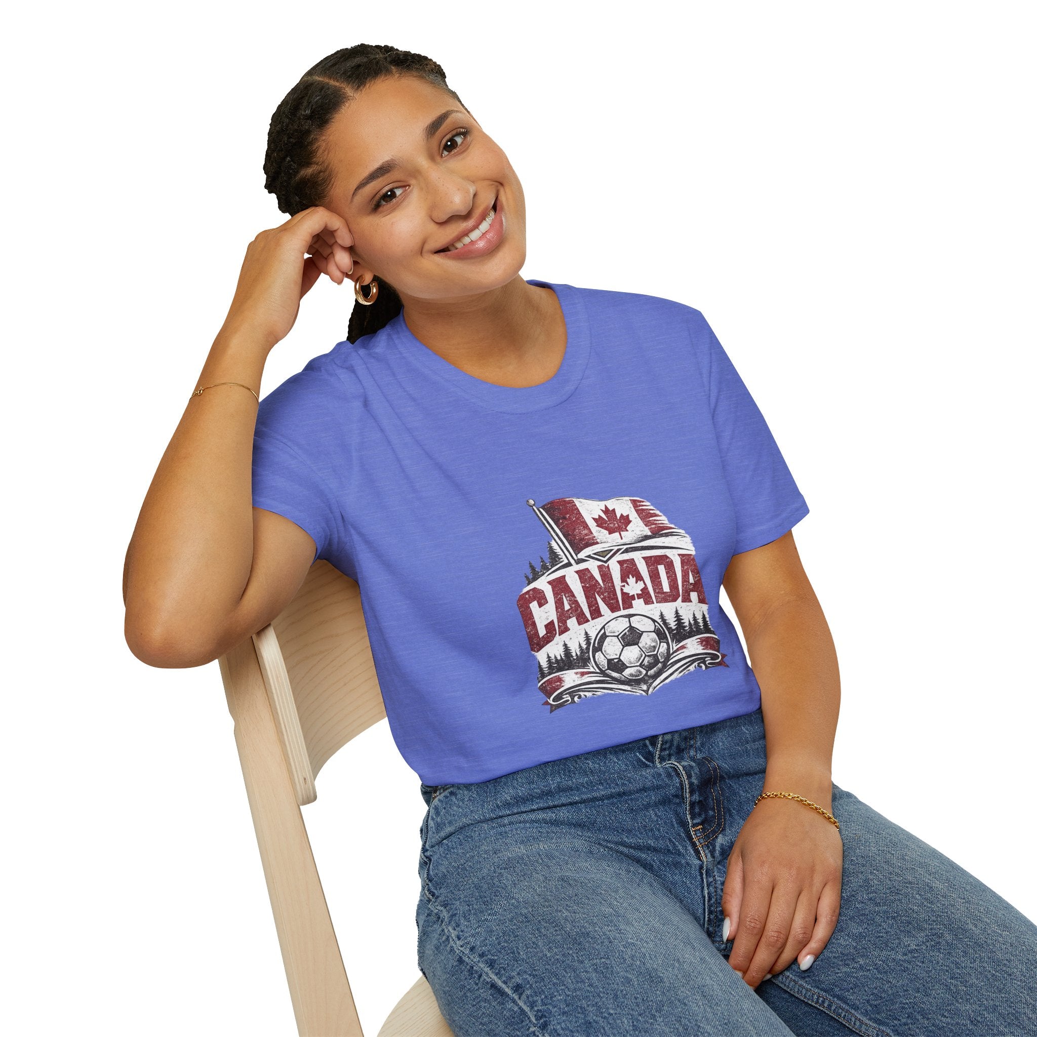 Canada Soccer T-Shirt – Vintage Maple Leaf Flag & Crest