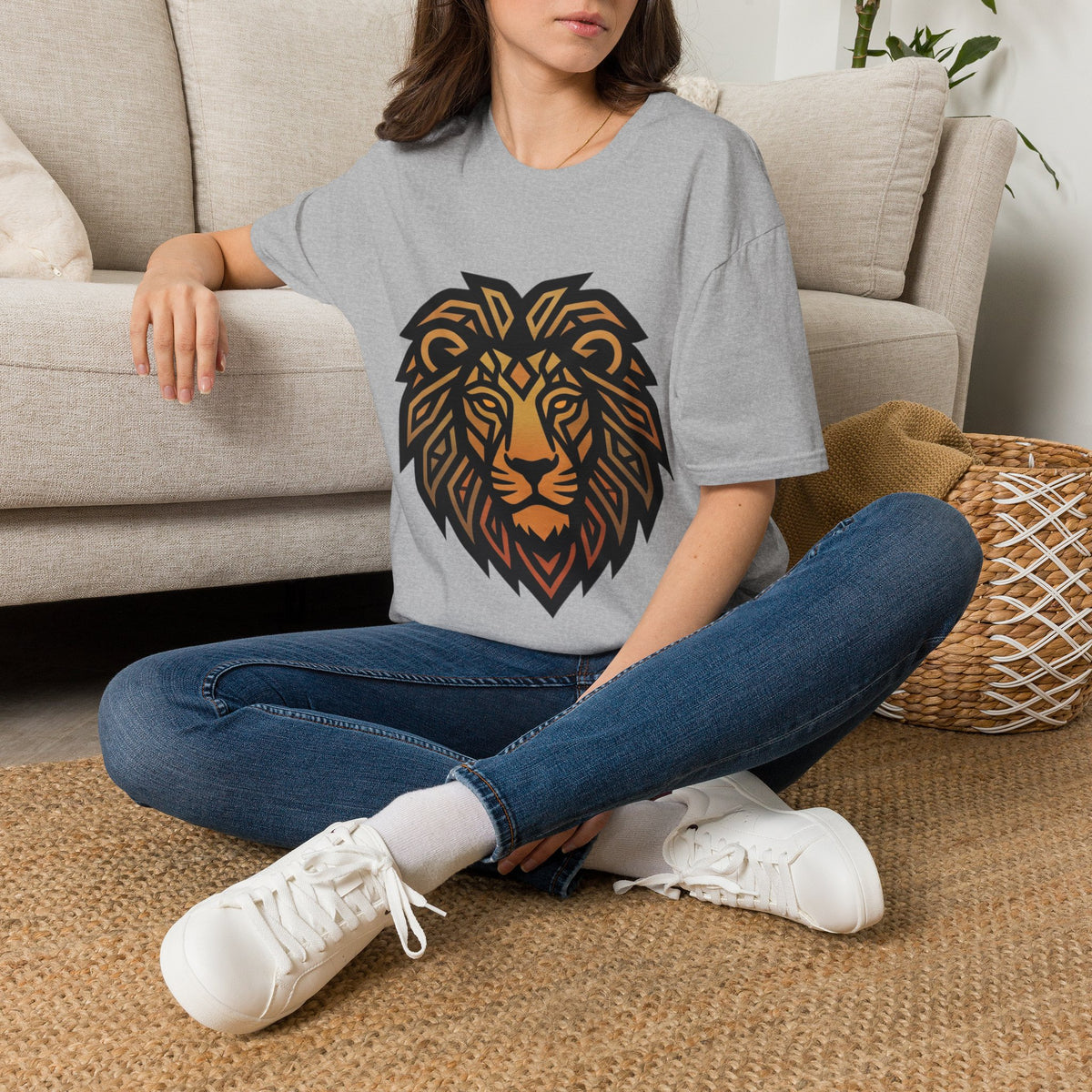 Leo Zodiac Lion Head T-Shirt — Geometric Tribal Lion Graphic Tee