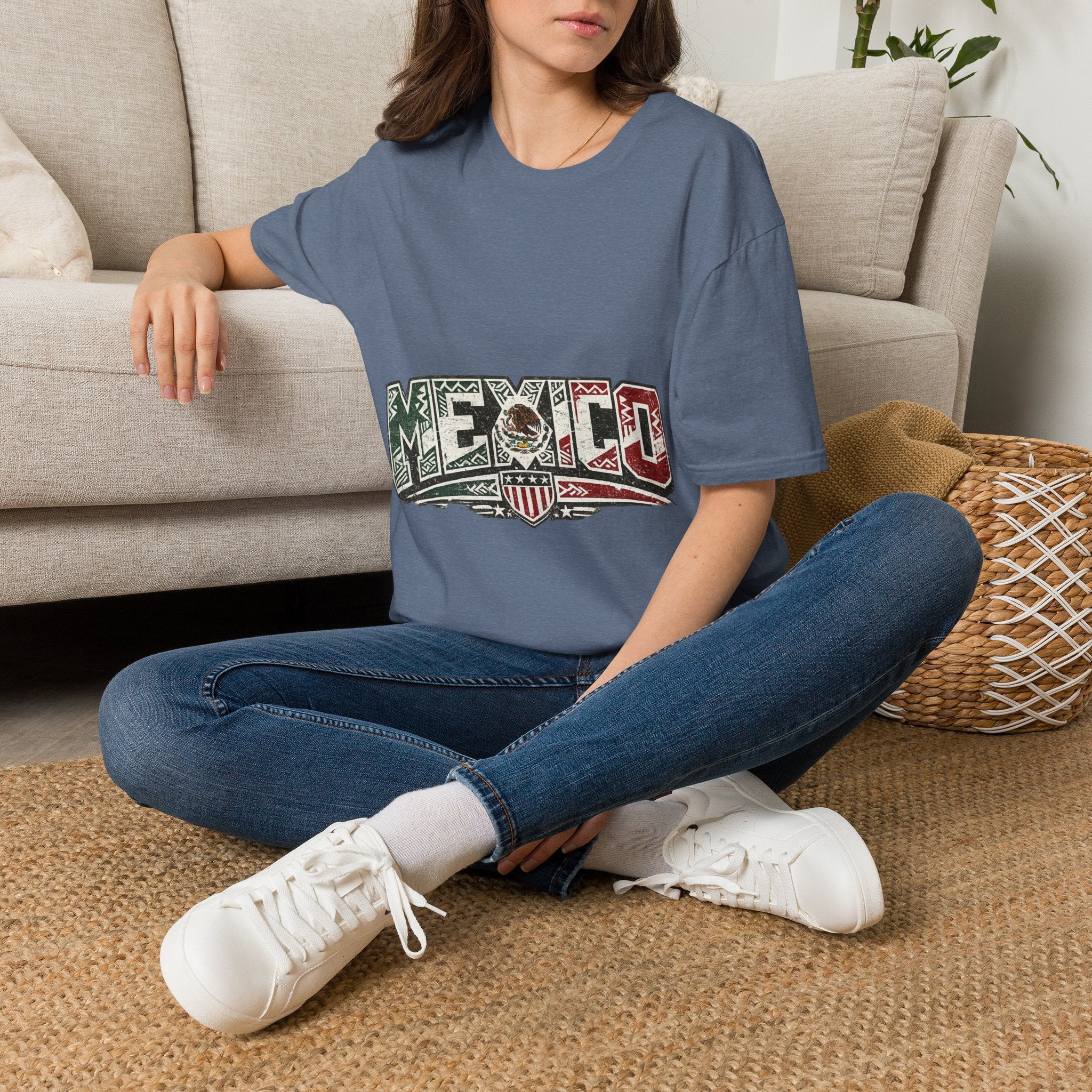 Mexico Pride Graphic T-Shirt — Retro Mexican Flag Design