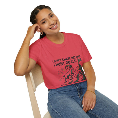 Capricorn T‑Shirt — I Don’t Chase Dreams, I Hunt Goals