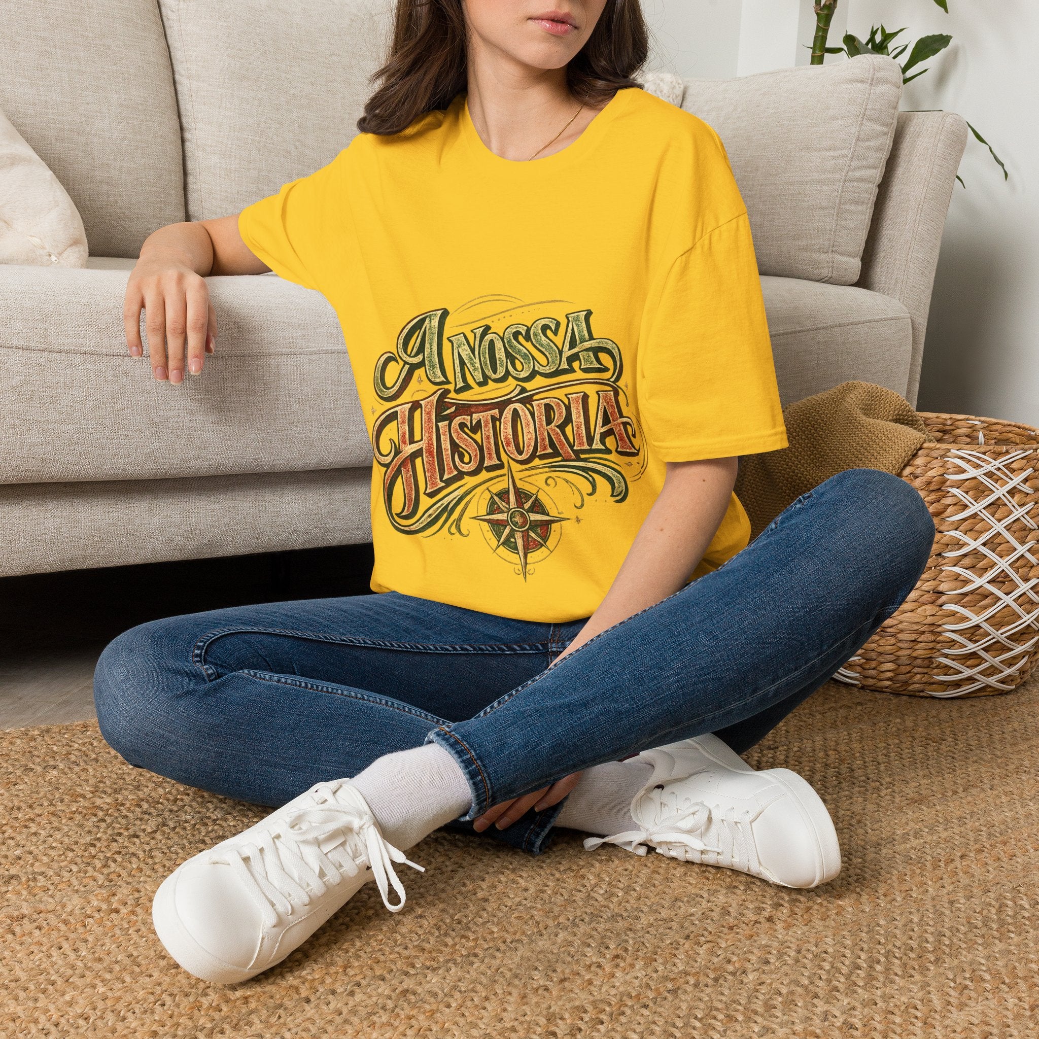 Portugal T-Shirt — "A Nossa História" Vintage Compass Graphic Tee