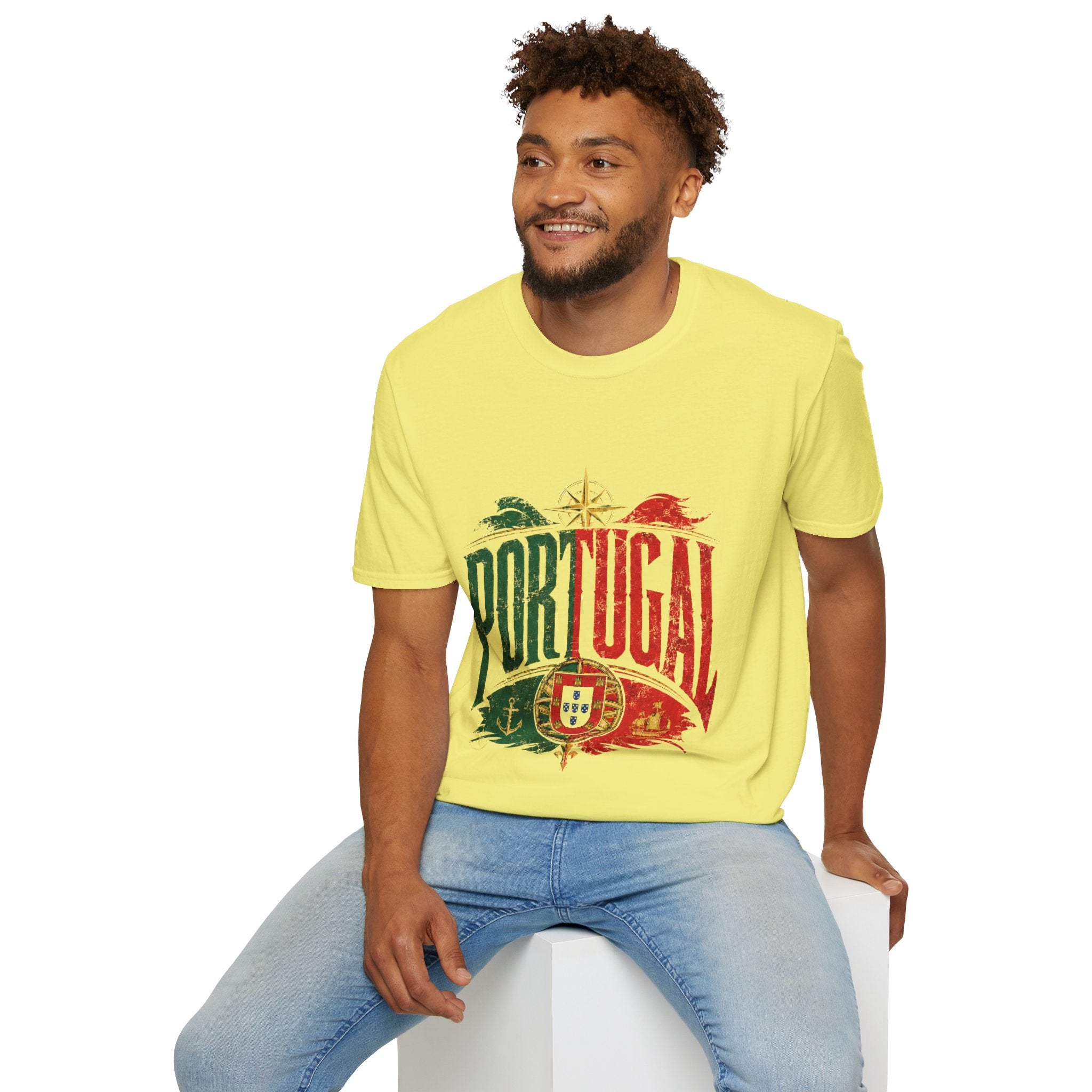Portugal Vintage Compass T-Shirt — Retro Portuguese Flag Travel Tee