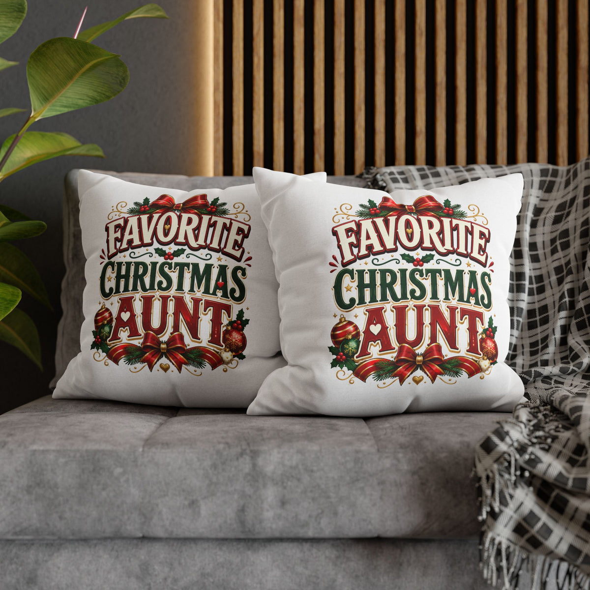 Favorite Christmas Aunt Pillowcase - Festive Holiday Decorative Throw Pillowcase