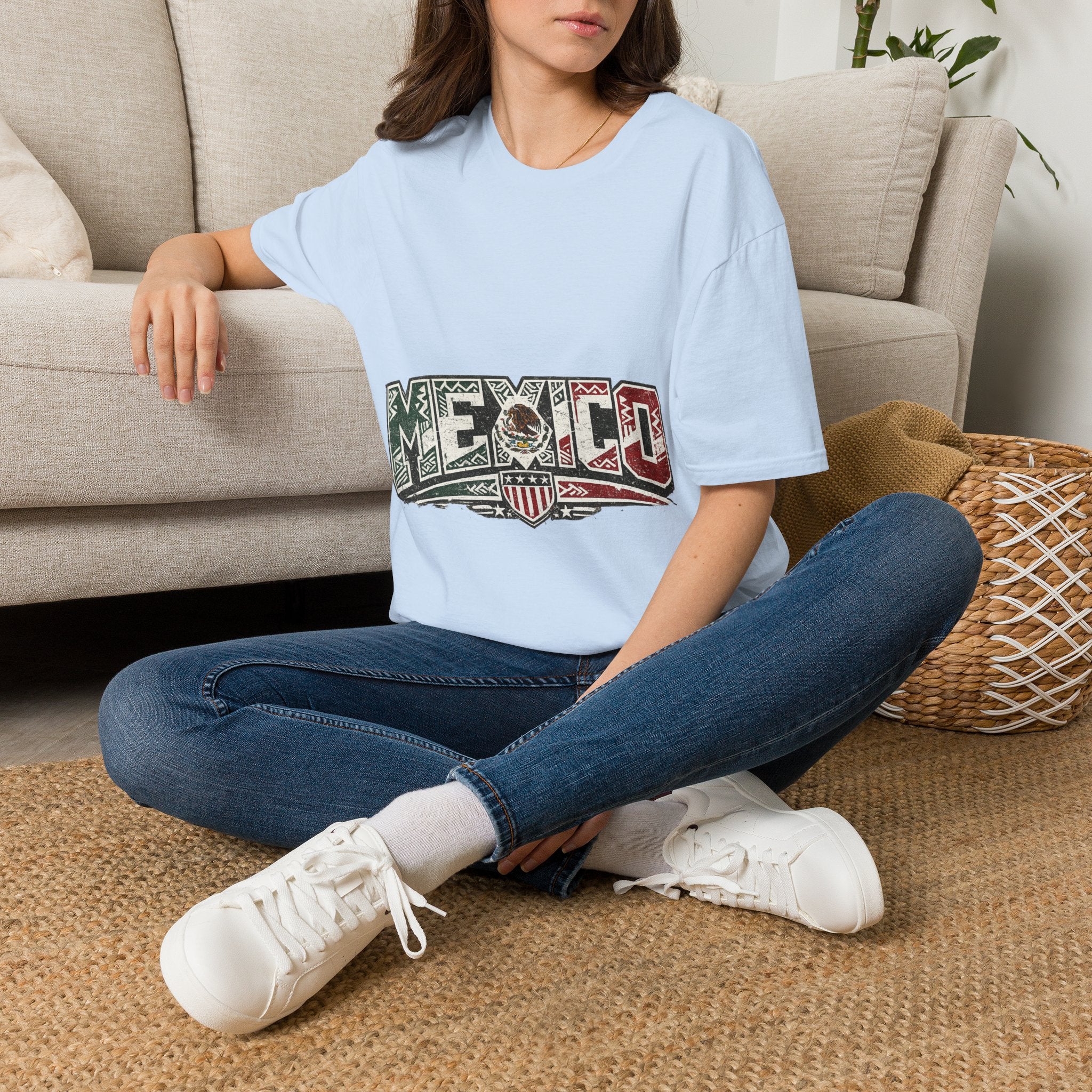 Mexico Pride Graphic T-Shirt — Retro Mexican Flag Design