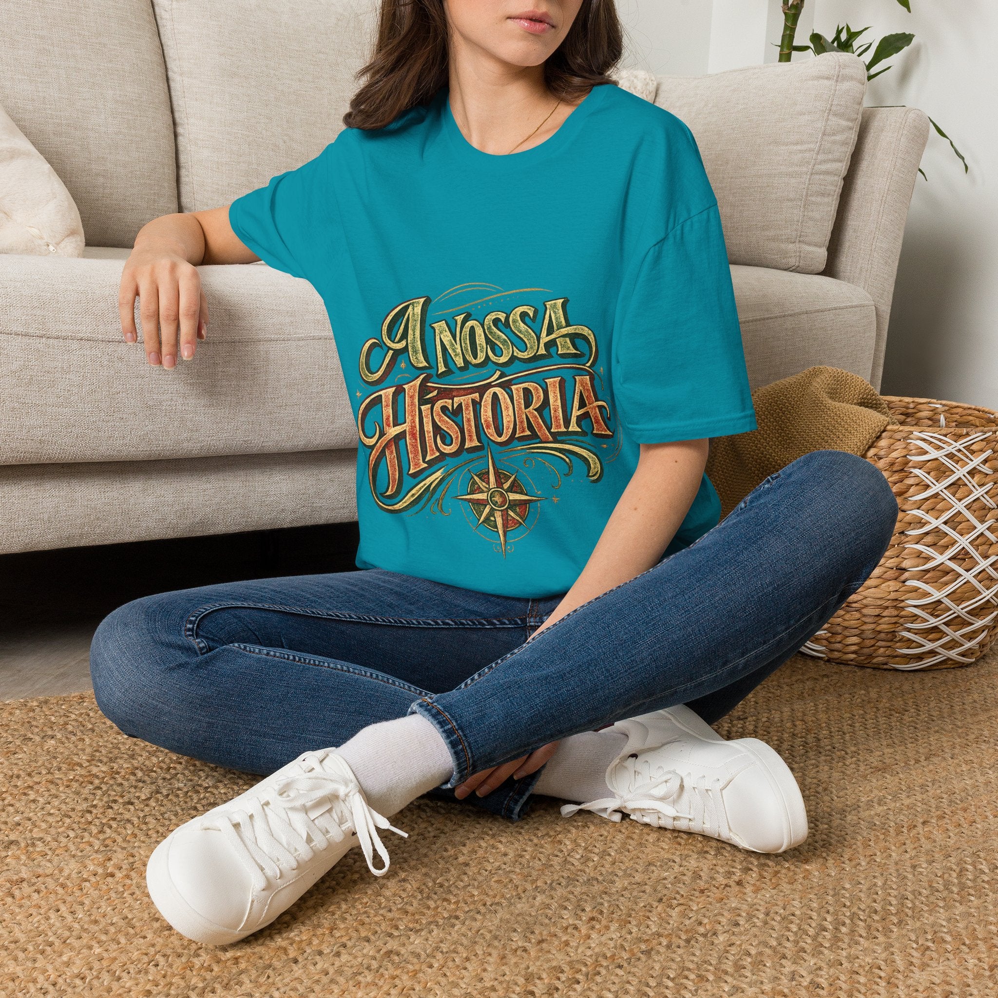 Portugal T-Shirt — "A Nossa História" Vintage Compass Graphic Tee