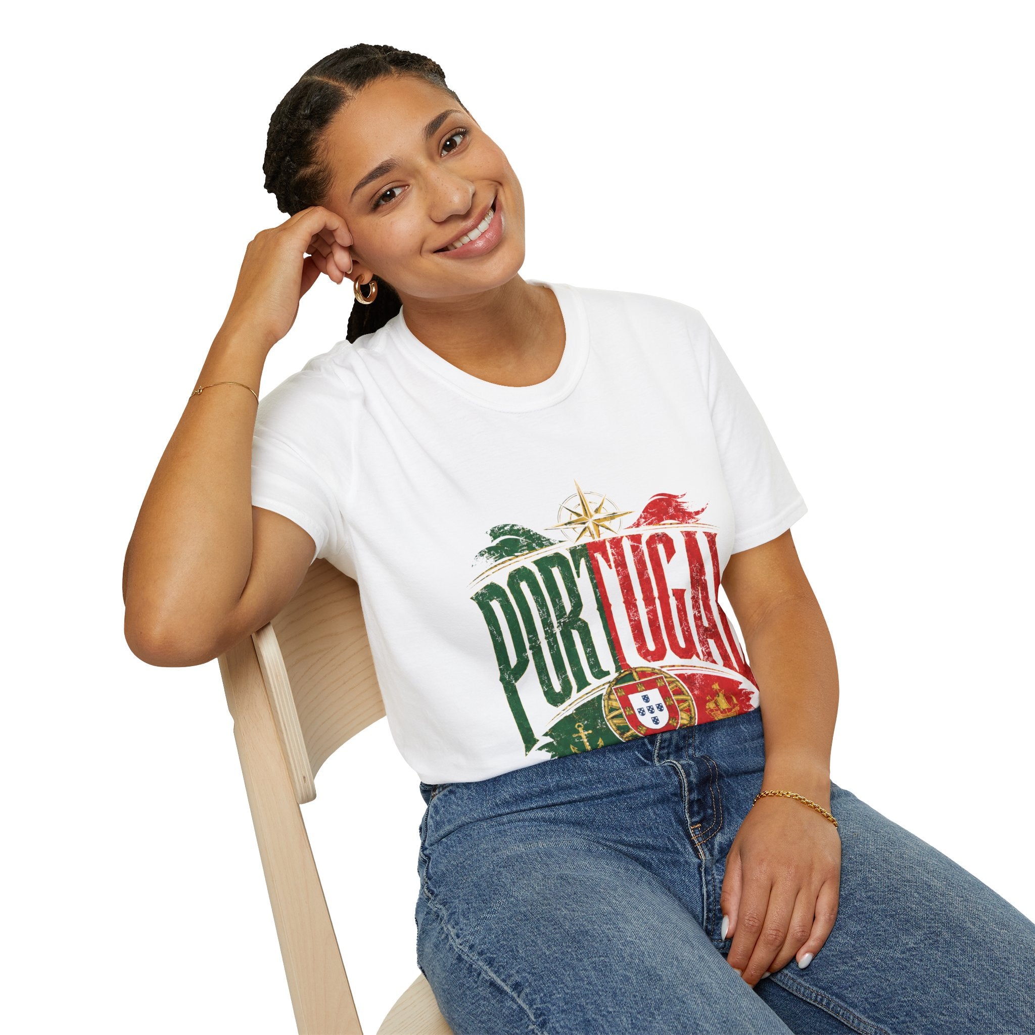 Portugal Vintage Compass T-Shirt — Retro Portuguese Flag Travel Tee