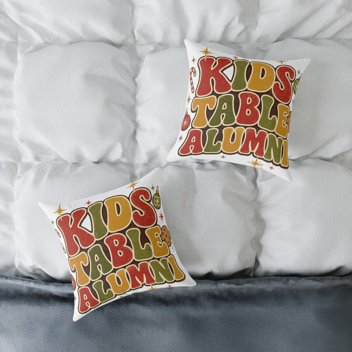 Christmas Kids Table Alumni Throw Pillow — Retro 70s Thanksgiving Accent Cushion