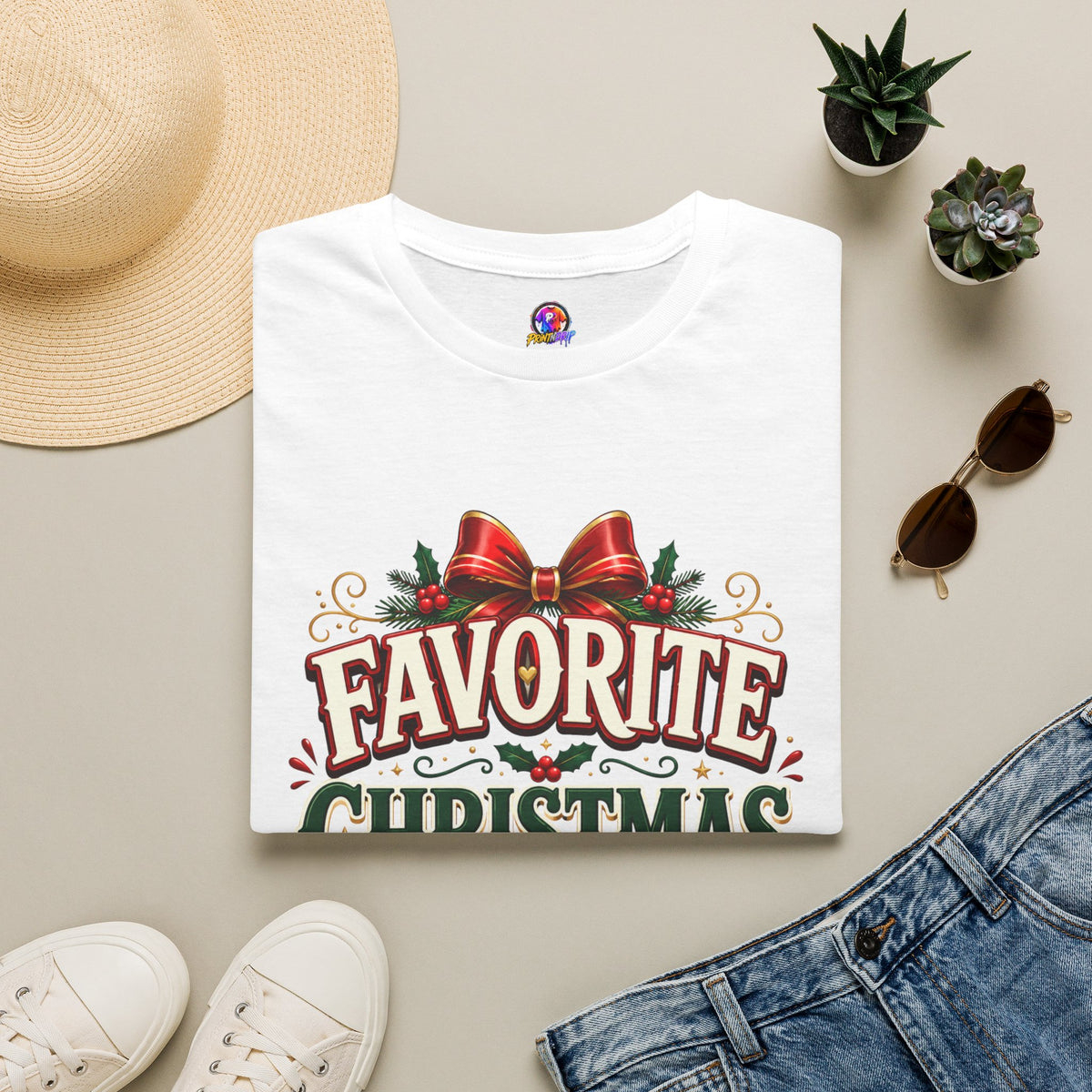 Favorite Christmas Aunt T-Shirt — Festive Holiday Auntie Tee with Bow & Holly