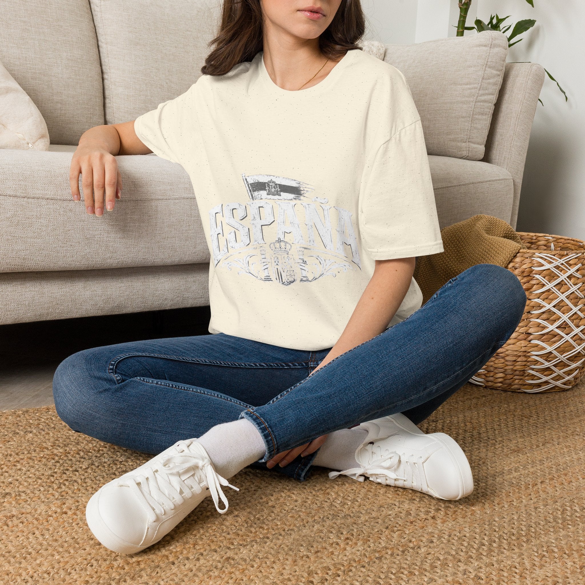 Spain Vintage T-Shirt — Retro Spanish Flag Tee