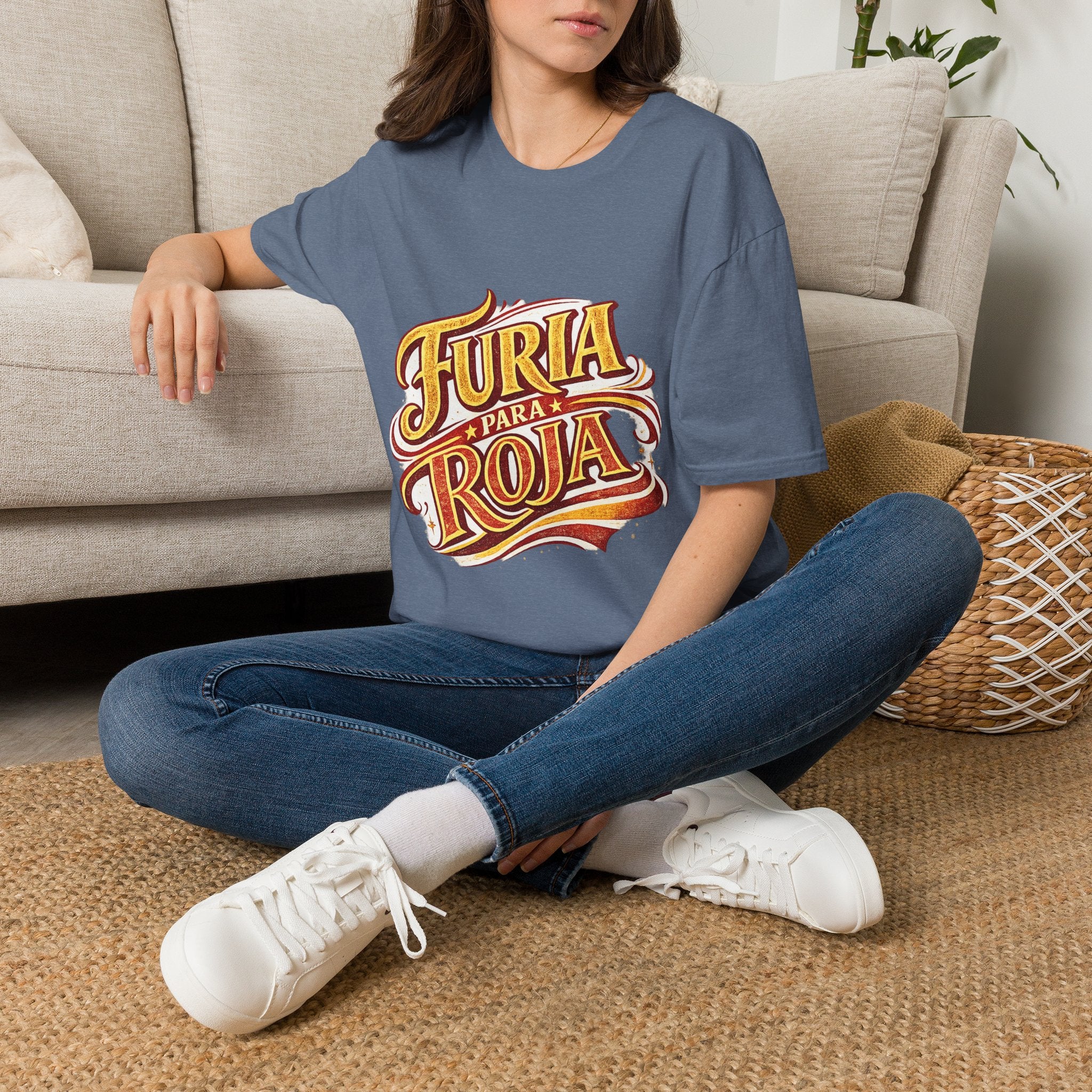 Spain Furia Para Roja Graphic T-Shirt — Bold Spanish Script Tee for Fans & Celebrations