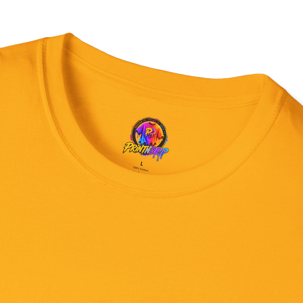Funny And Witty Llama Drama Graphic T-Shirt — "I Didn’t Choose the Drama" Retro Design