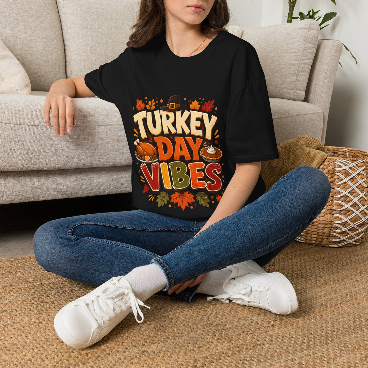 Thanksgiving T-Shirt Turkey Day Vibes T-Shirt